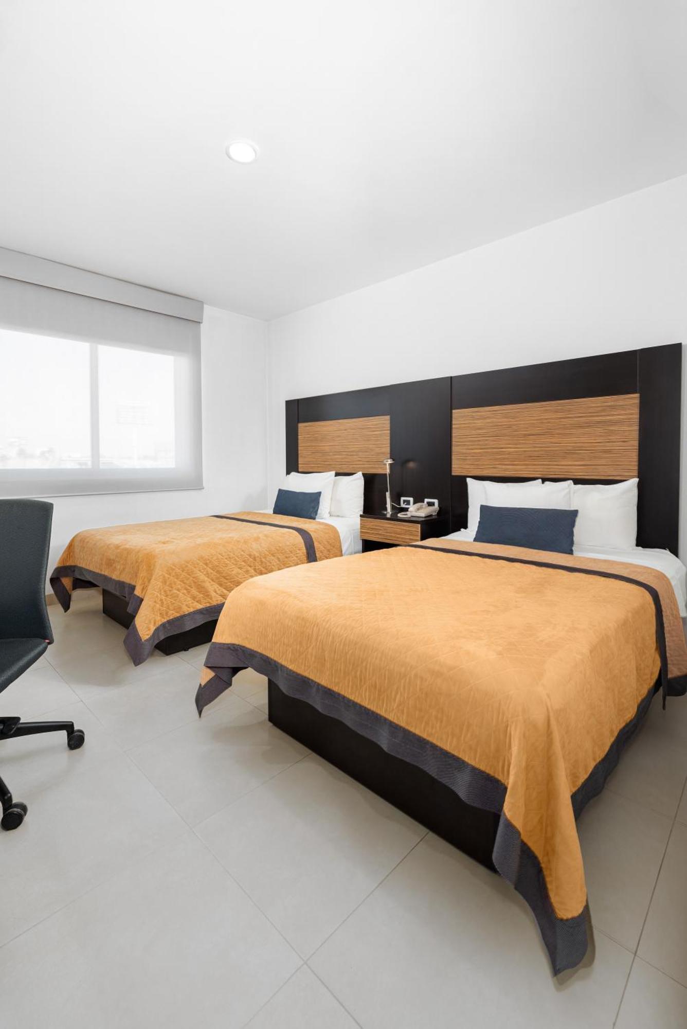 Hotel Mexico Plaza Silao Aeropuerto Dış mekan fotoğraf