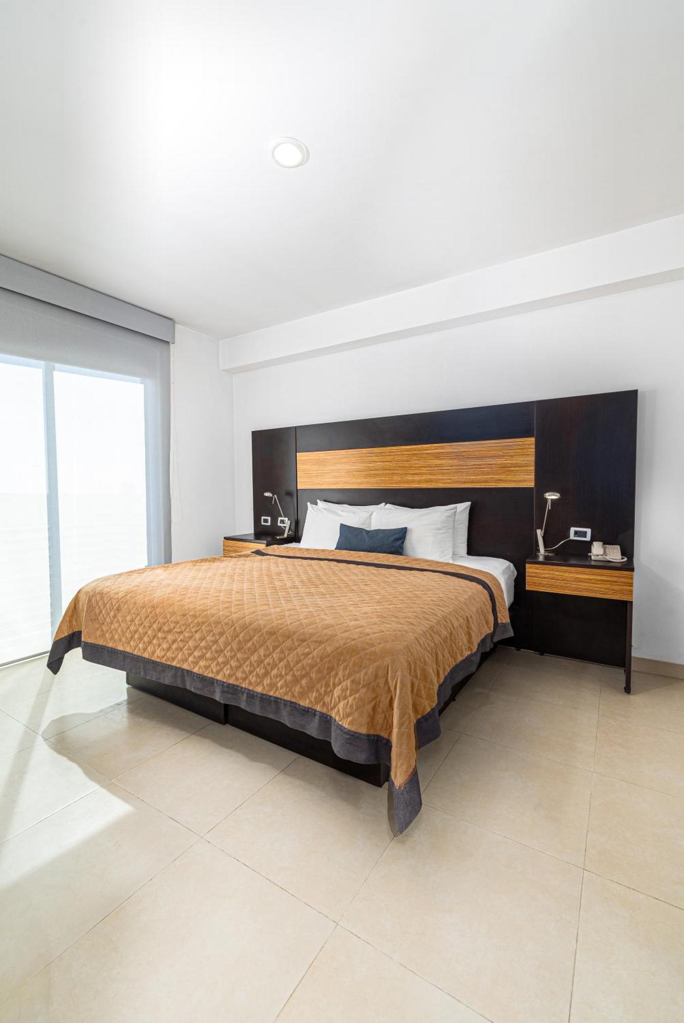 Hotel Mexico Plaza Silao Aeropuerto Dış mekan fotoğraf